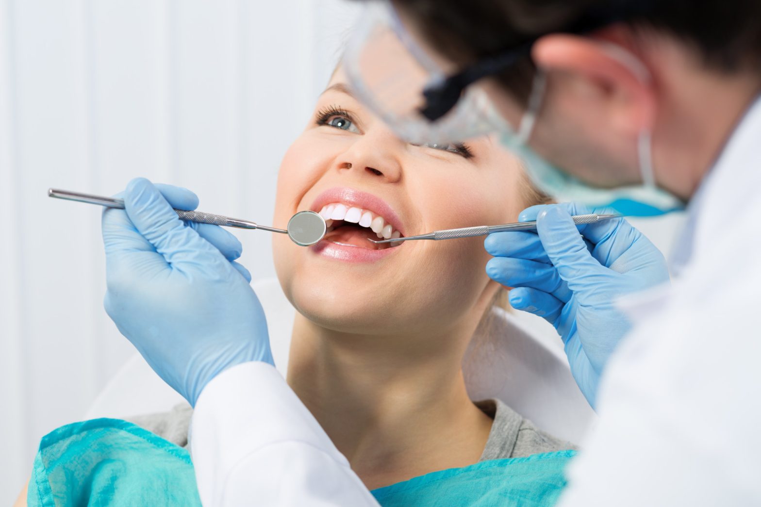 Teeth Implants and Denture Stability
