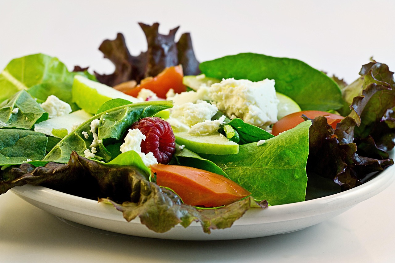 Salad, fresh, organic — Personalized Addiction Treatment That Works: Rolling Hills Recovery